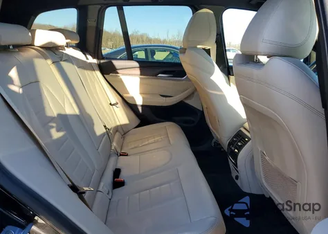 2018 BMW X3 xDrive30I z USA, uszkodzony, nr VIN 5UXTR9C54JLD74045